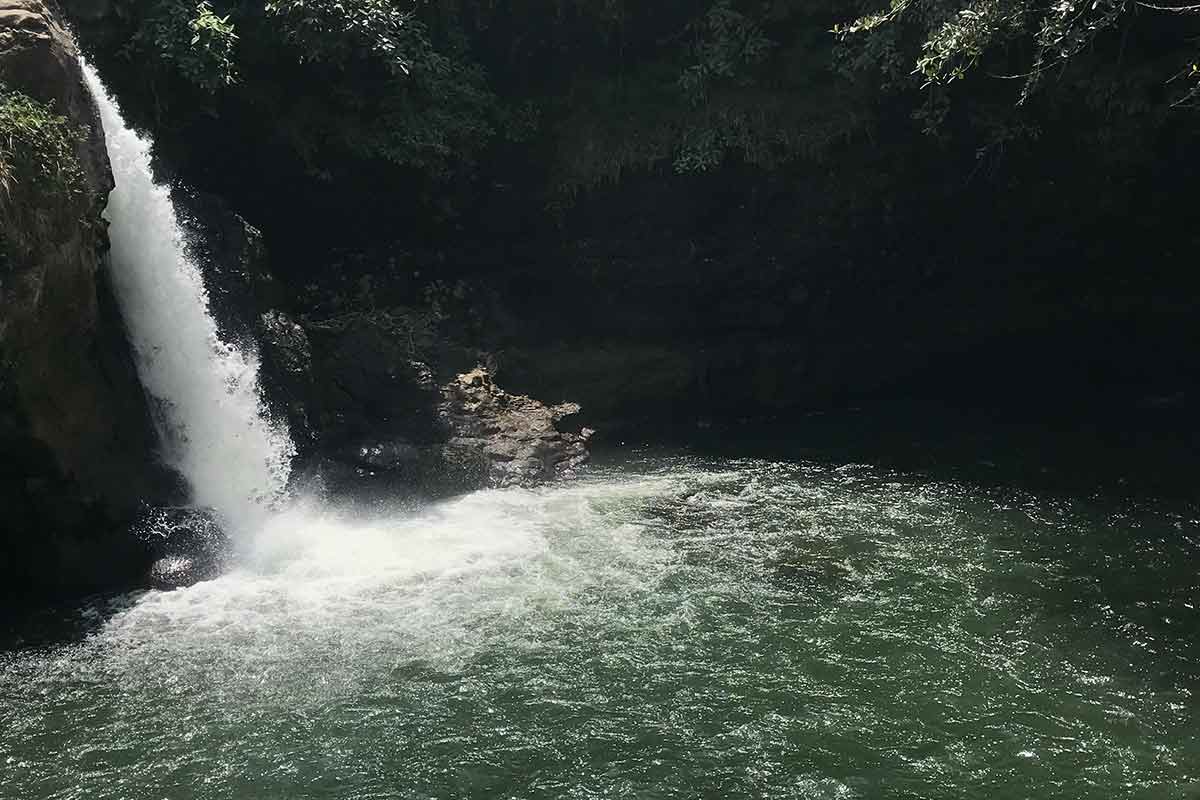 malacatiupan waterfalls el salvador