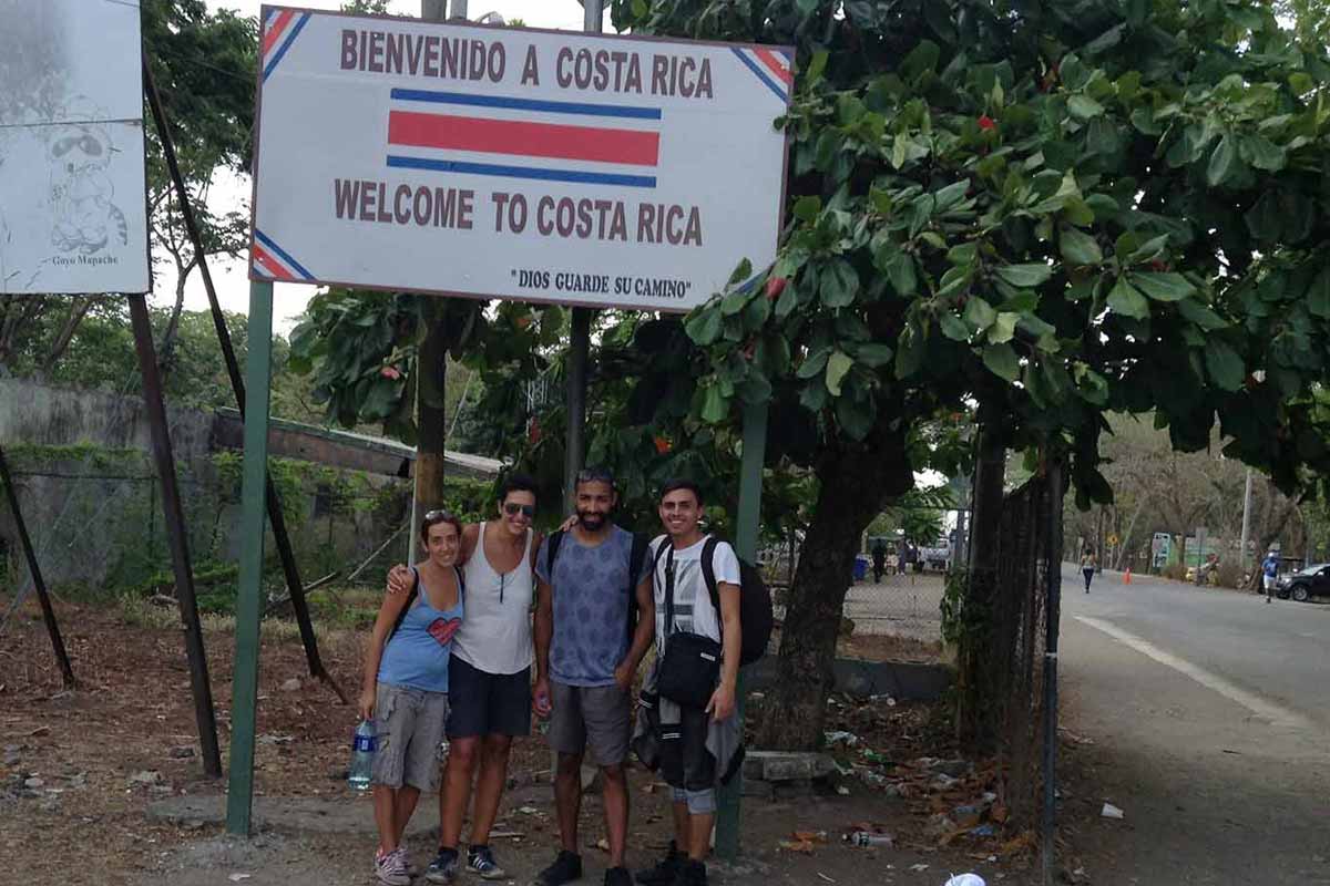 arriving in costa rica border