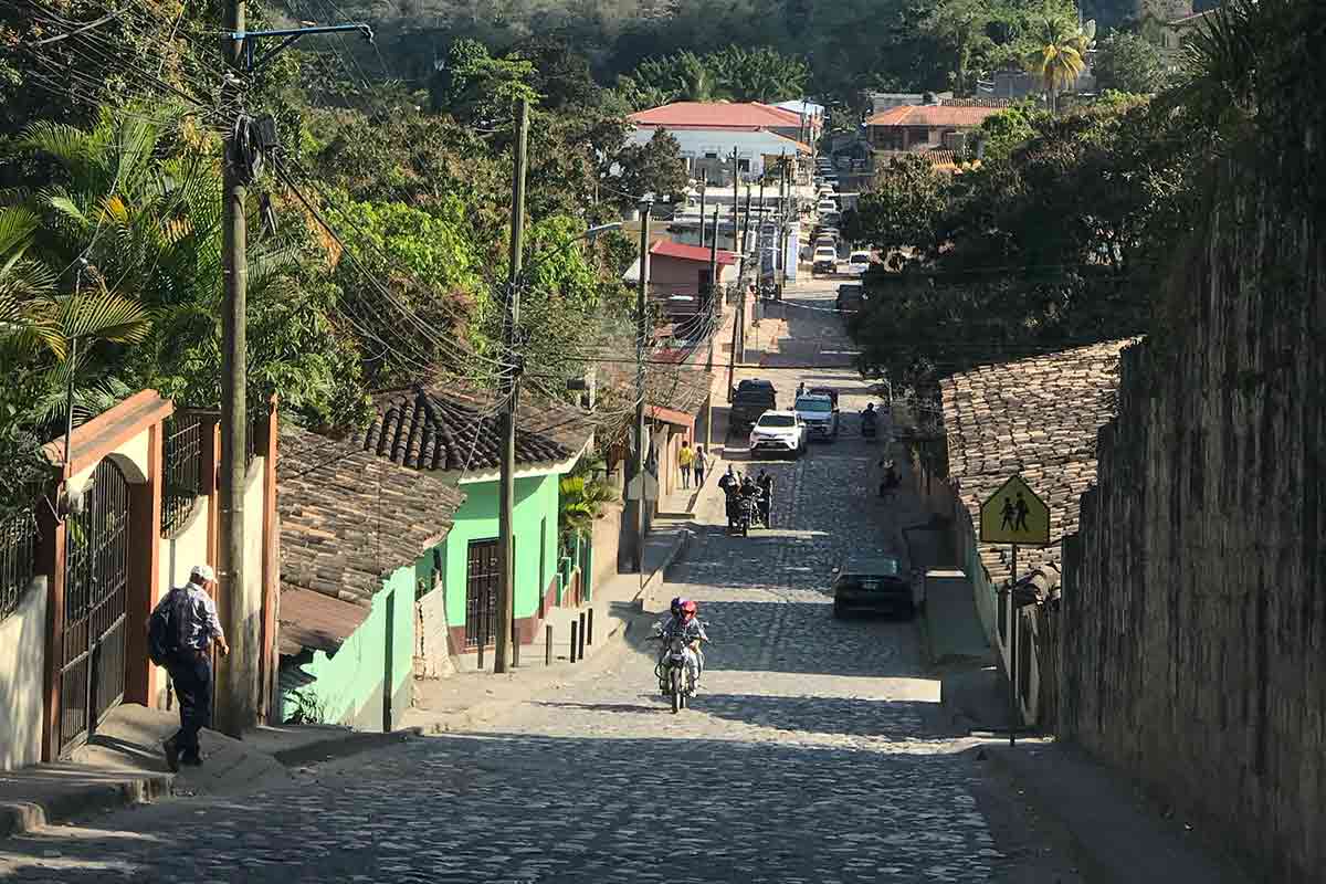 backpacking copan honduras